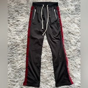 Never been worn Boohoo snap joggers size M
